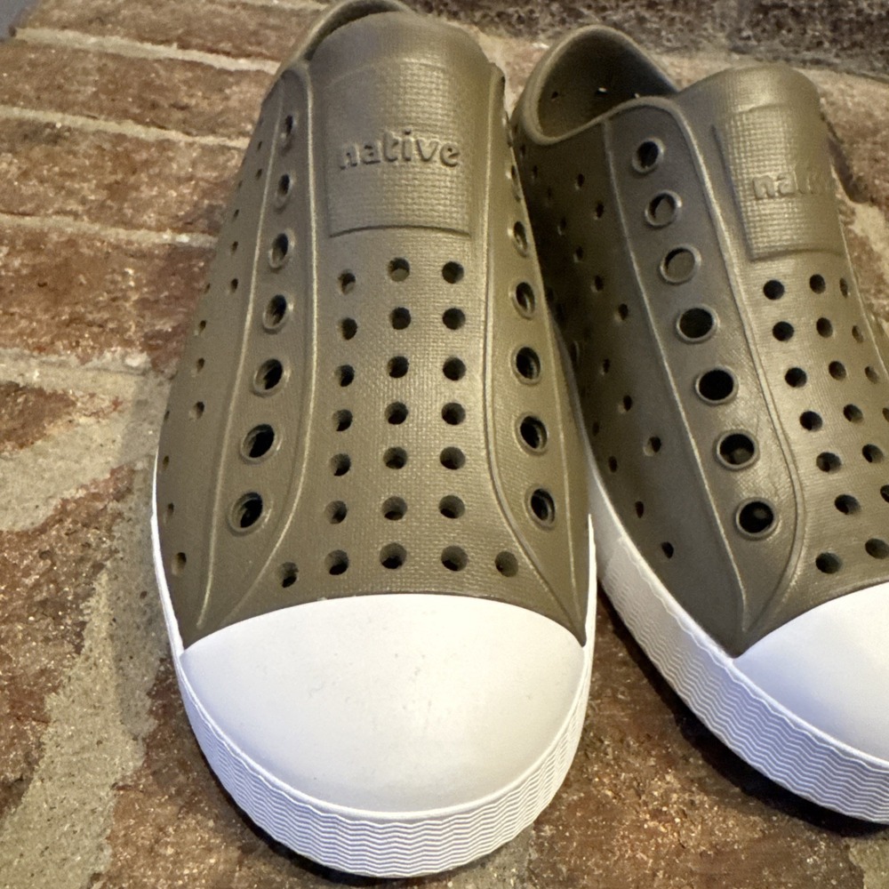Native Jefferson Rookie Green/Shell White Slip On Shoes Toddlers Sz 12 - Picture 9 of 14